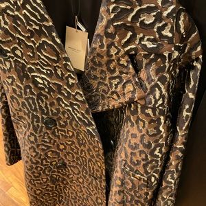 Michael Kors Collection
Leopard Met Jacquard Peacoat Size 2. New with tag